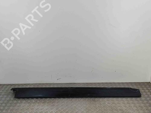 Używane Próg prawy LAND ROVER RANGE ROVER SPORT II (L494) 5.0 SCV8 4x4 (510 hp) 30358959