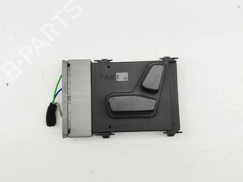 Used Switch Switch MASERATI QUATTROPORTE VI 3.0 S Q4 (411 hp) 33433501 33433501