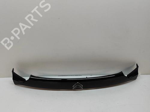 Used Tailgate trim CITROËN C4 III (BA_, BB_, BC_) 1.2 PureTech 130 (BAHNSA, BAHNSB) (130 hp) 28550721