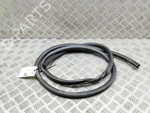Gummiliste LEXUS GS (_L1_) 300h (AWL10_, AWL10R) | BP36783232C142 - Image 3