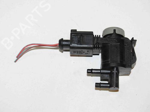 Used Electronic sensor VW PHAETON (3D1, 3D2, 3D3, 3D4, 3D6, 3D7, 3D8, 3D9) 3.0 V6 TDI 4motion (240 hp) 30242009