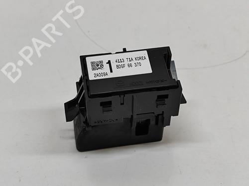 Right rear window switch MAZDA CX-30 (DM) e-SKYACTIV-X M Hybrid | BP28565049I28 