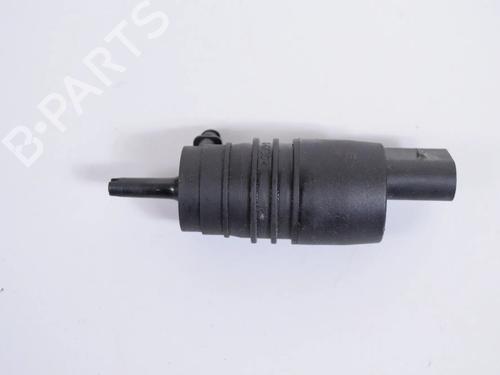 Used Washer pump MERCEDES-BENZ M-CLASS (W163) ML 400 CDI (163.128) (250 hp) 31976734