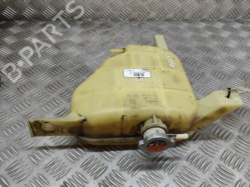 Used Expansion tank NISSAN NAVARA NP300 Pickup (D23, D23T) 2.3 dCi 4x4 (D231) (163 hp) 26017446