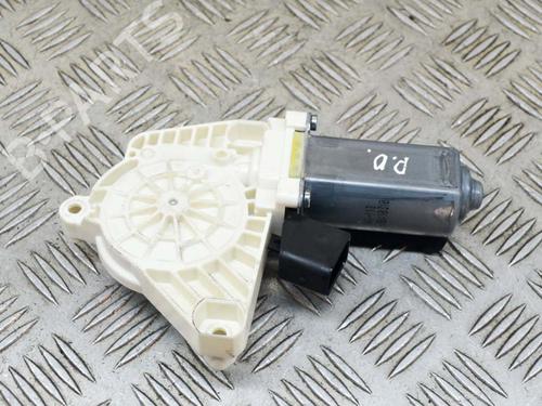 Used Right front window motor MERCEDES-BENZ CLA Shooting Brake (X117) AMG CLA 45 4-matic (117.952) (381 hp) 8840378