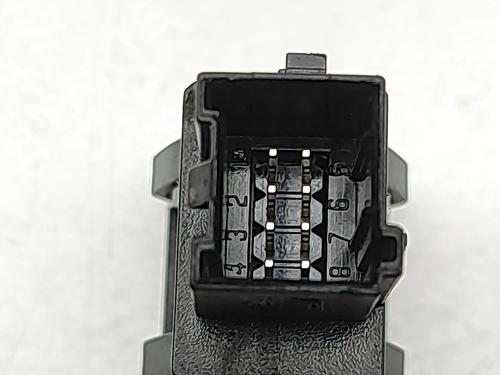 Switch IVECO DAILY VI Van 33S14, 35S14, 35C14, 42S14 | BP33379031I30 - Image 6