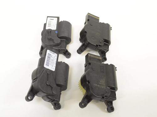 Used Electronic module AUDI A3 Convertible (8V7, 8VE) 2.0 TDI (136 hp) 30255389