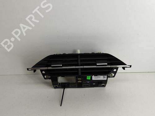 Used Air vent PEUGEOT 2008 II (UD_, US_, UY_, UJ_, UR_, UC_) 1.2 Hybrid 136 (URHPYC, USHPY) (136 hp) 28553020