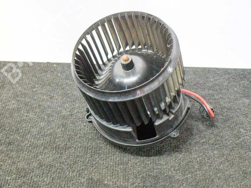 Used Heater blower motor Heater blower motor BMW X1 (F48) xDrive 25 i (231 hp) 6766430 6766430