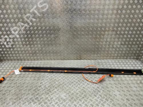 Used Wiring harness TESLA MODEL Y (5YJY) EV (347 hp) 28432968