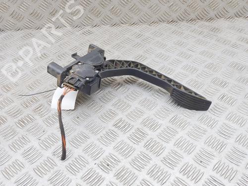 Pedal Pedal IVECO DAILY VI Platform/Chassis 33S13, 35S13, 35C13 (126 hp) 39884553 39884553