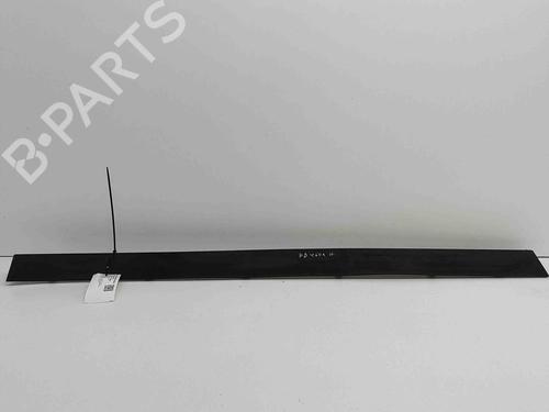 Modanatura della portiera TESLA MODEL X (5YJX) 90D AWD (525 hp) 20675611