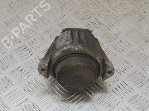 Used Engine mount BMW 3 (E90) 330 i (258 hp) 6731282