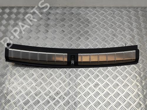 Used Tailgate trim BMW 7 (F01, F02, F03, F04) 730 d (211 hp) 28045770