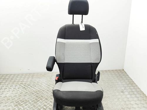 left-front-seat-citroen-berlingo-box-bodympv-k9-2018-39619349 main image