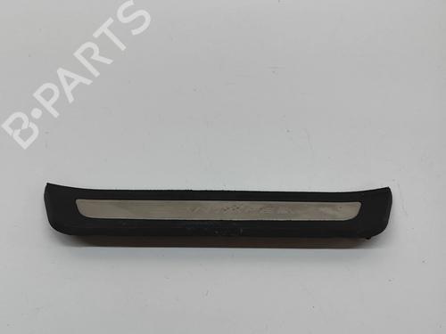 Used Step Step HYUNDAI SANTA FÉ III (DM, DMA) 2.2 CRDi 4WD (200 hp) 27933794 27933794