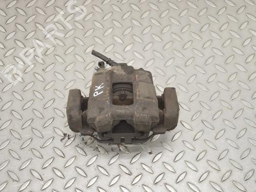 Used Left front brake caliper BMW 4 Coupe (F32, F82) 420 d xDrive (190 hp) 30268243