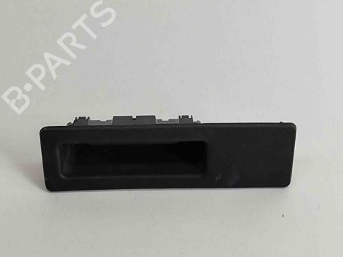 Used Switch BMW X1 (F48) sDrive 20 i (192 hp) 18605216