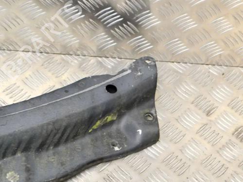 Crossmember LAND ROVER RANGE ROVER III (L322) 3.0 D 4x4 | BP8841333C162