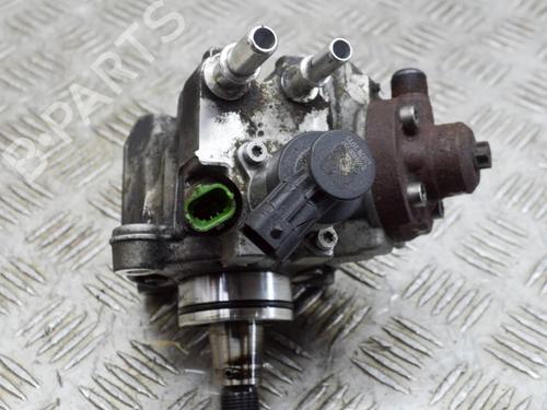 Used Fuel pump Fuel pump VW GOLF V (1K1) 2.0 GTI (200 hp) 33357701 33357701