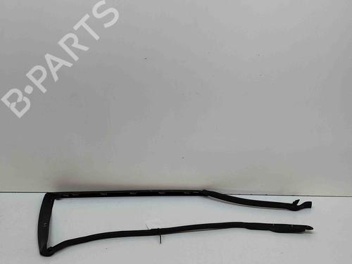 Rubber door seal LAND ROVER RANGE ROVER VELAR (L560) 2.0 D240 SD4 4x4 | BP29337191C142 