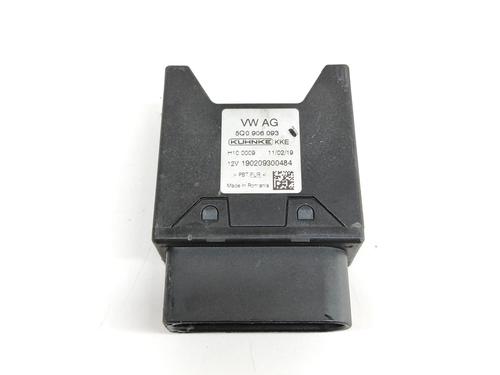 Elektronisk modul AUDI A3 Sportback (8VA, 8VF) 1.5 TFSI (150 hp) 18417860