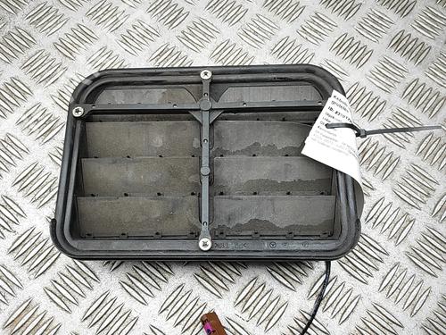 Used Grille Grille 37469790 37469790