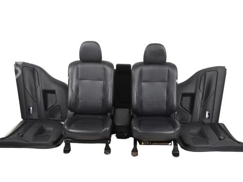 Used Seats set Seats set MITSUBISHI OUTLANDER III (GG_W, GF_W, ZJ, ZL, ZK) 2.2 Di-D 4WD (165 hp) 33366656 33366656