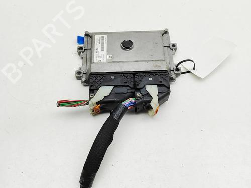 Used Engine control unit (ECU) Engine control unit (ECU) PEUGEOT 2008 II (UD_, US_, UY_, UJ_, UR_, UC_) e-2008 (UKZKXZ) (136 hp) 33549734 33549734