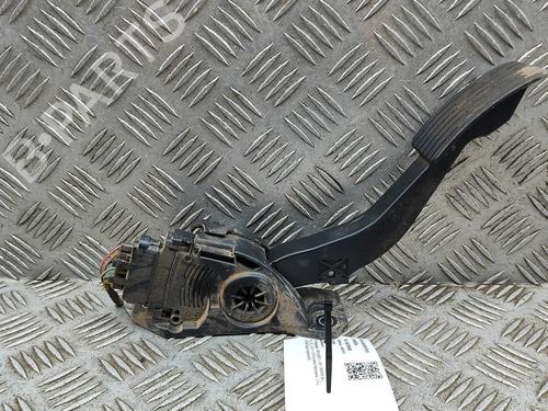 Pedal Pedal MITSUBISHI L200 / TRITON (KJ_, KK_, KL_) 2.4 DI-D 4WD (KL1T) (181 hp) 37583649 37583649