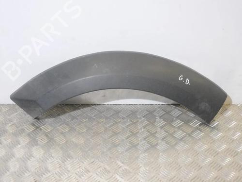 Used Rear right wheel arch trim LAND ROVER DISCOVERY III (L319) 2.7 TD 4x4 (190 hp) 29226881