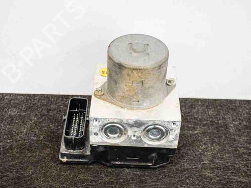 Used ABS pump AUDI Q3 (8UB, 8UG) 2.0 TDI (140 hp) 6744130