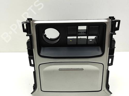 Used Cup/Object holder Cup/Object holder TOYOTA LAND CRUISER PRADO (_J15_) 2.8 D-4D (GDJ150_, GDJ155_, GDJ150, GDJ151) (177 hp) 33388755 33388755