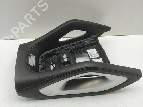 Console centrale Console centrale MERCEDES-BENZ GLE (V167) GLE 400 d 4-matic (167.123) (330 hp) 33937943 33937943