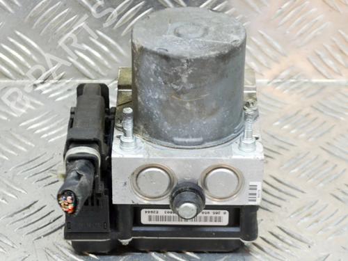 Used ABS pump ABS pump RENAULT CLIO III (BR0/1, CR0/1) 1.2 16V (BR02, BR0J, BR11, CR02, CR0J, CR11) (75 hp) 7799396 7799396
