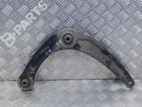 Højre fortil bærearm PEUGEOT 5008 (0U_, 0E_) 1.6 HDi (112 hp) 6736818