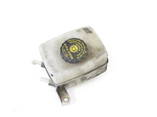 Used Brake fluid reservoir Brake fluid reservoir LEXUS RX (_U3_) 400h AWD (MHU38_) (211 hp) 33343914 33343914