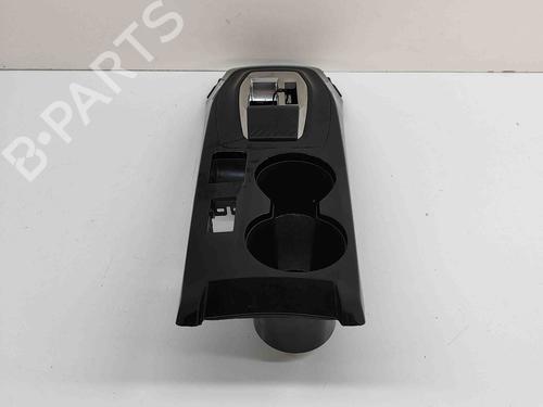 Used Cup/Object holder PEUGEOT 2008 II (UD_, US_, UY_, UJ_, UR_, UC_) e-2008 (UKZKWZ) (156 hp) 27788458