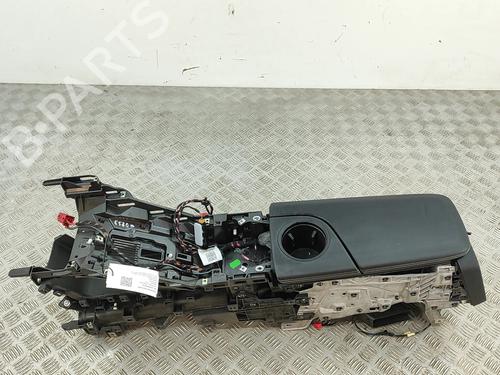 Used Middle console Middle console PORSCHE TAYCAN Cross Turismo (Y1B) 4 (Y1BBD1) (476 hp) 28387884 28387884