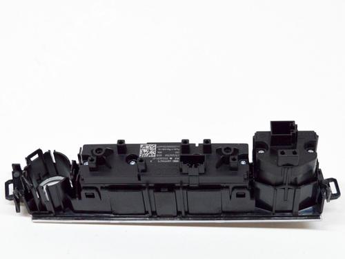 Switch AUDI E-TRON (GEN) 50 quattro | BP28547957I30 