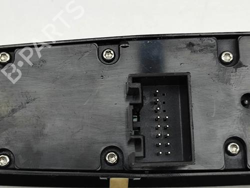 Right front window switch PORSCHE CAYENNE (92A) 4.2 S Diesel | BP36391073I26 - Image 7