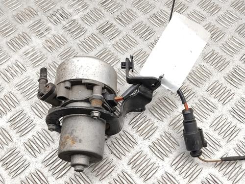 Used Vacuum pump Vacuum pump VW TIGUAN (AD1, AX1) 1.5 TSI (131 hp) 39884505 39884505