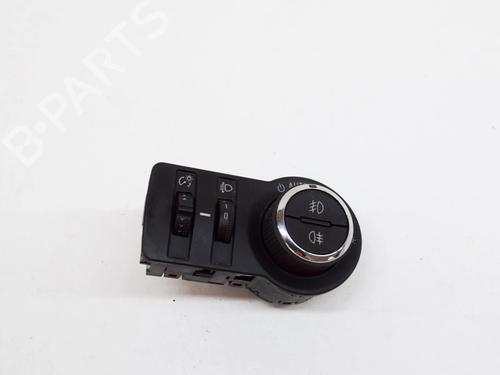 switch-opel-mokka-mokka-x-j13-14-_76-95297440-10026917-2012-10526679 main image