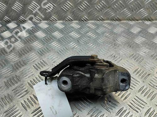 Used Engine mount VOLVO V70 III (135) D4 (181 hp) 29829794