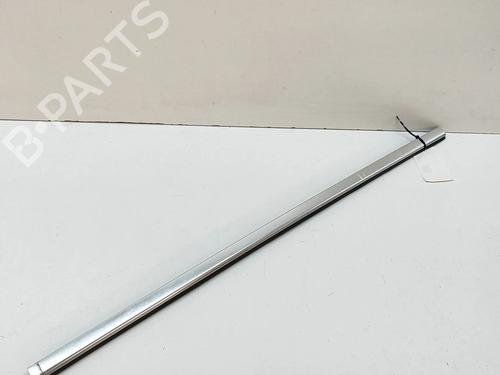 Dørliste INFINITI Q30 1.6 | BP28564071C150