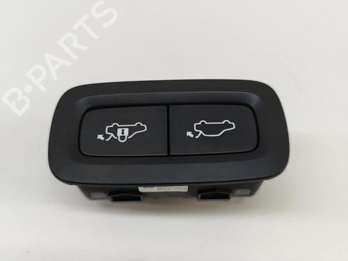 Switch VOLVO XC90 II (256) T8 Hybrid AWD | BP28555439I30