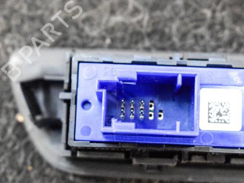 Switch PEUGEOT 208 I (CA_, CC_) 1.2 VTI 82 | BP6743177I30 
