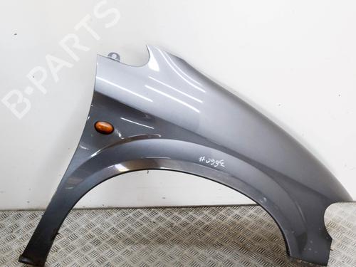 Used Right front fenders CHRYSLER VOYAGER IV (RG, RS) 3.3 (174 hp) 10221059