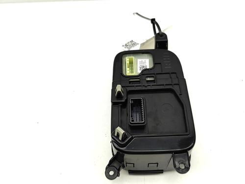 Switch HYUNDAI IONIQ 6 (CE) EV All-wheel Drive | BP33962317I30  - Image 6