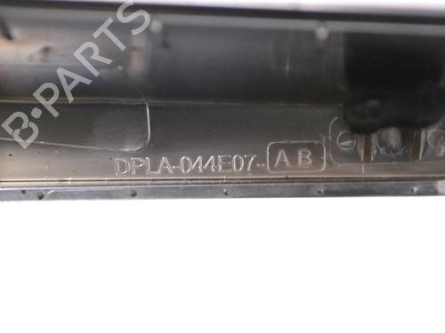 Middle console LAND ROVER RANGE ROVER SPORT II (L494) 3.0 SDV6 4x4 | BP30213828I22 
